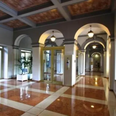 Beautiful With Parking Place Massena *